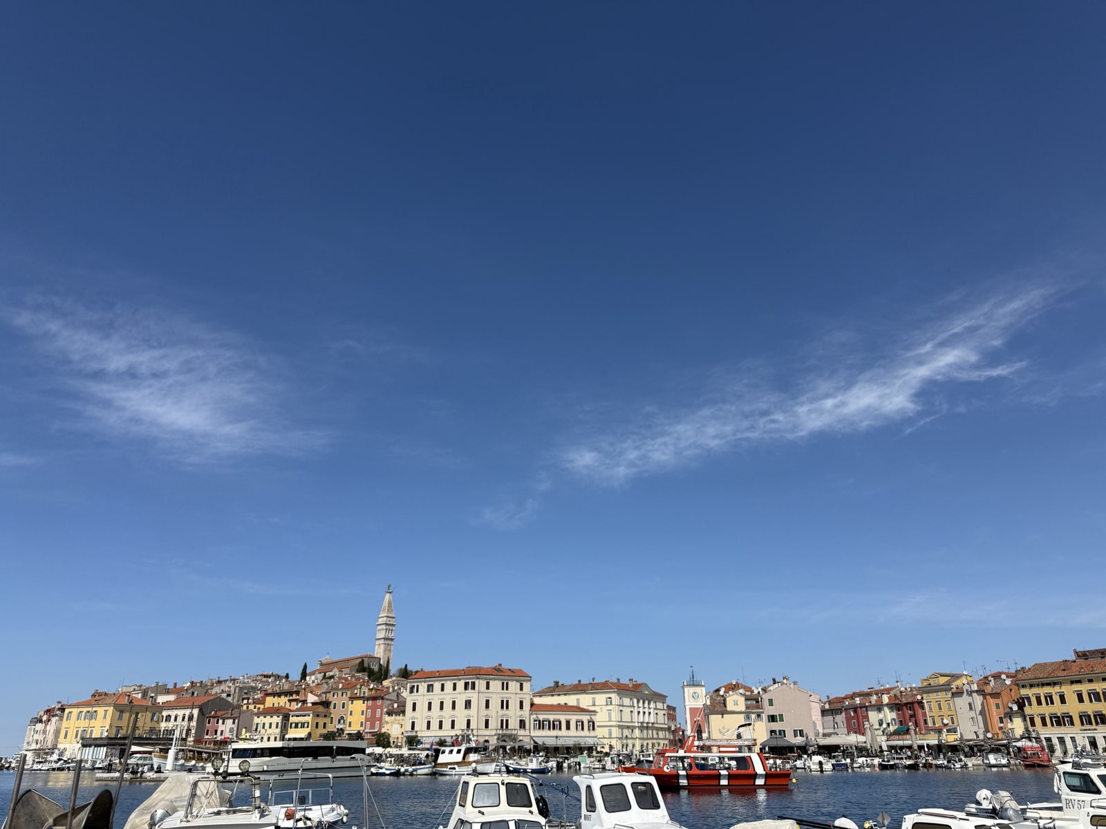 Rovinj s věží kostela sv. Eufémie